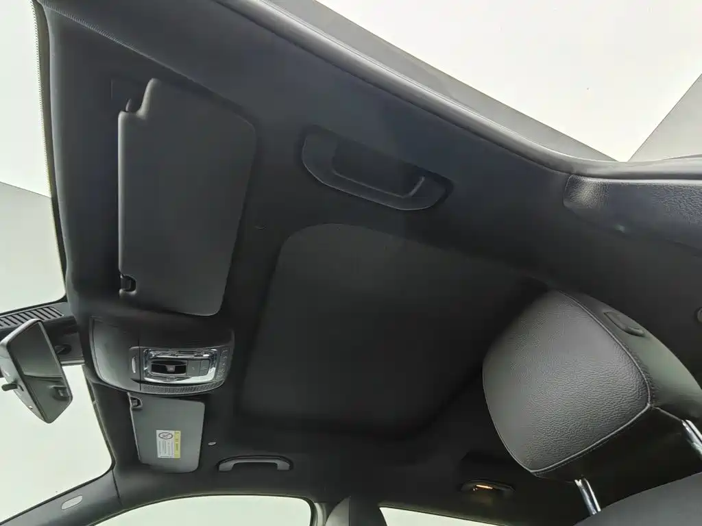 Mercedes-Benz GLB 2021 — фото 14