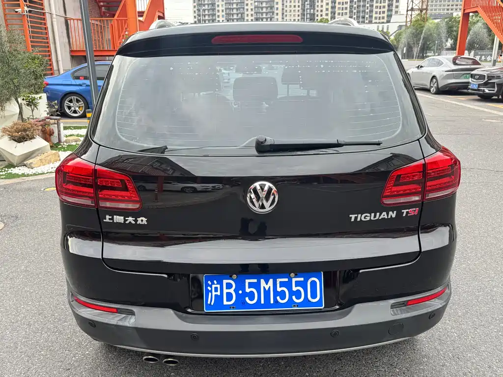 Volkswagen Tiguan 2015 — фото 4
