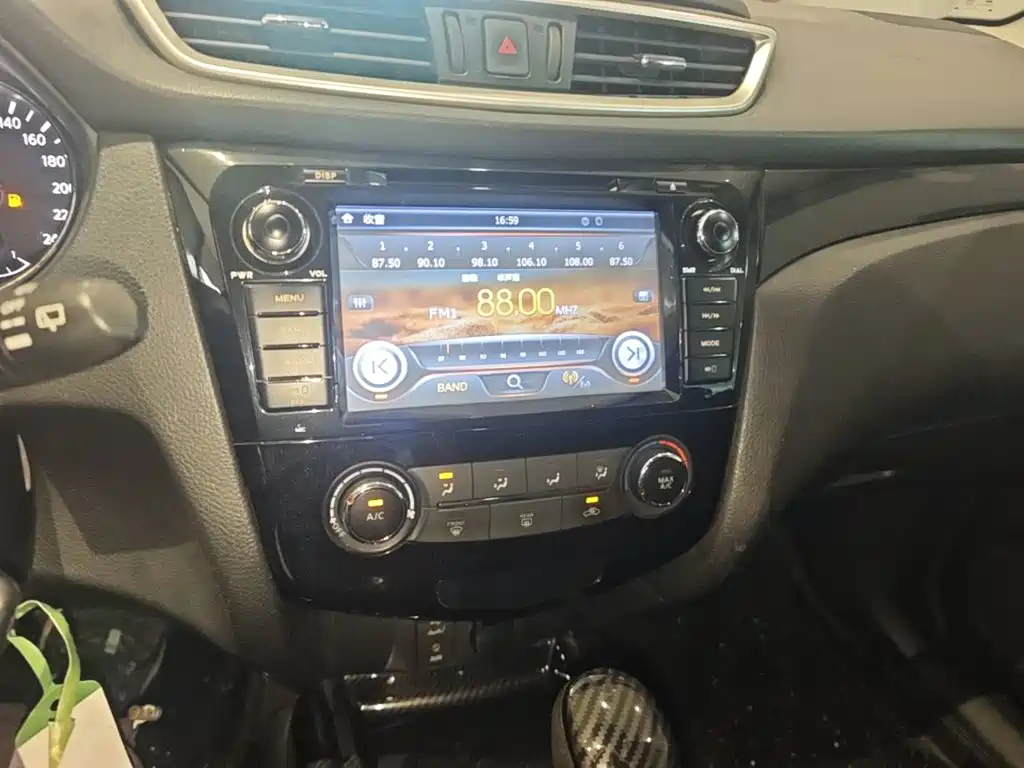 Nissan Qashqai 2016 — фото 20