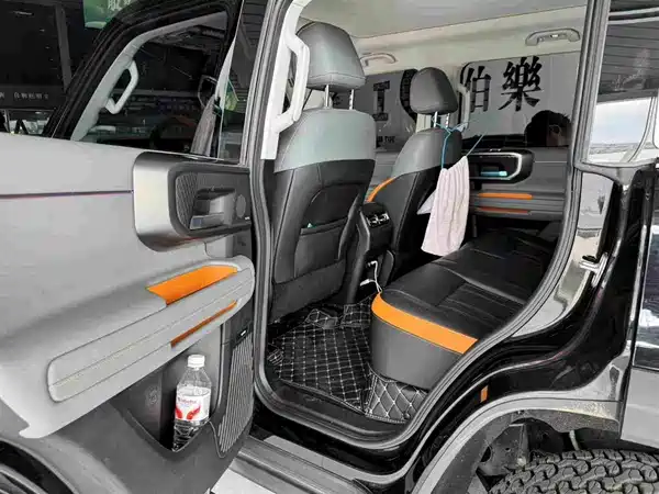 BAIC BJ40 Extended Range 2025