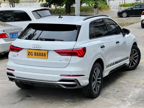 Audi Q3 2022