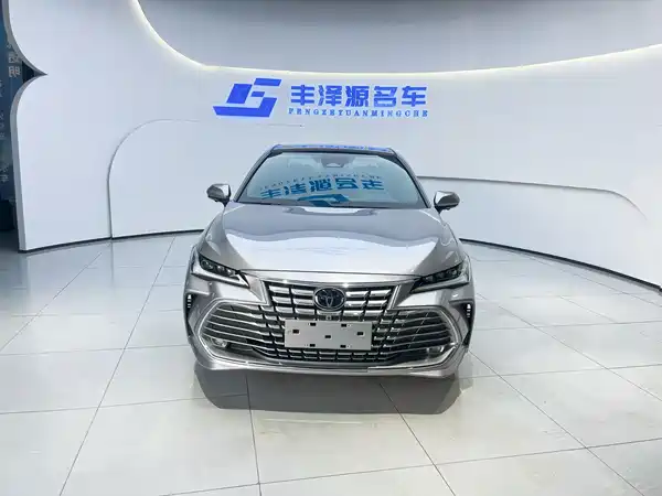 Toyota Avalon 2025