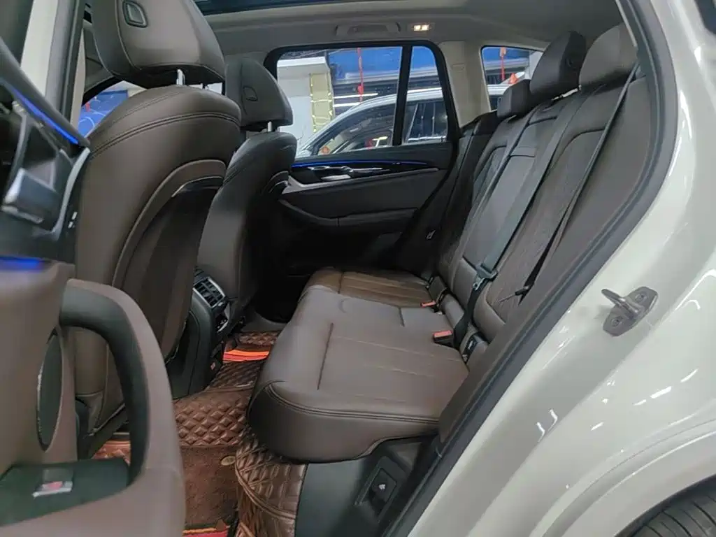 BMW X3 2021 — фото 17
