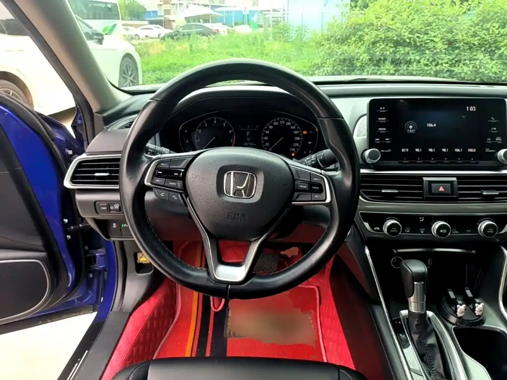 Honda Accord 2020 — фото 11