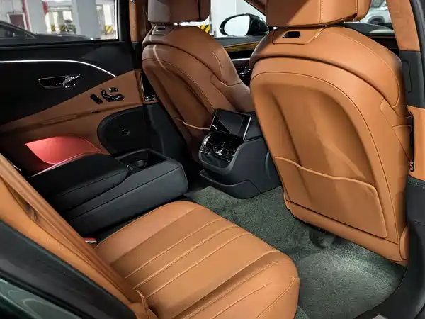 Bentley Flying Spur 2022