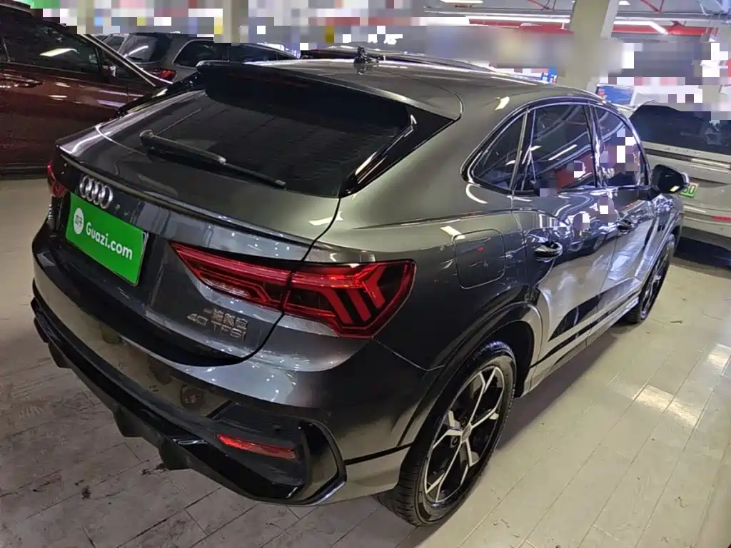 Audi Q3 Sportback 2022 — фото 7