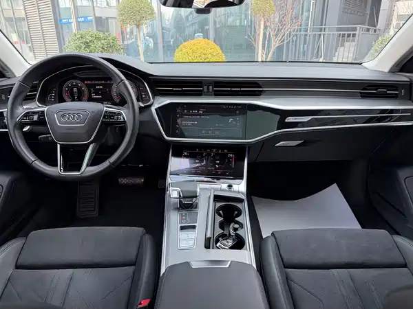 Audi A7 2023