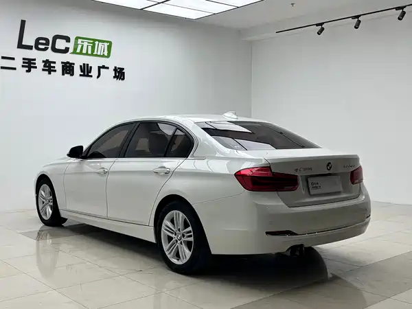 BMW 3 Series 2017