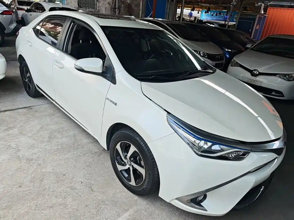Toyota Levin 2018 — фото 4