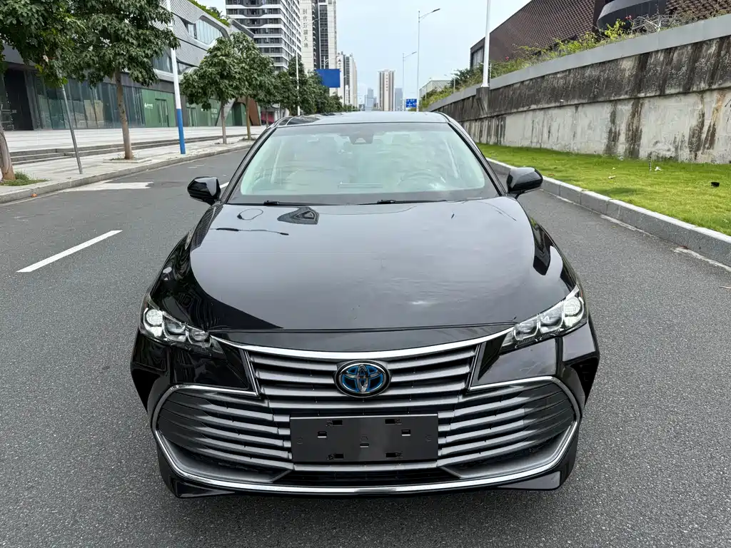 Toyota Avalon 2021 — фото 2