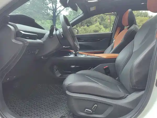 Changan UNI-V 2022
