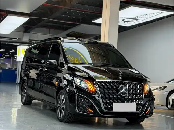Mercedes-Benz Vito 2023