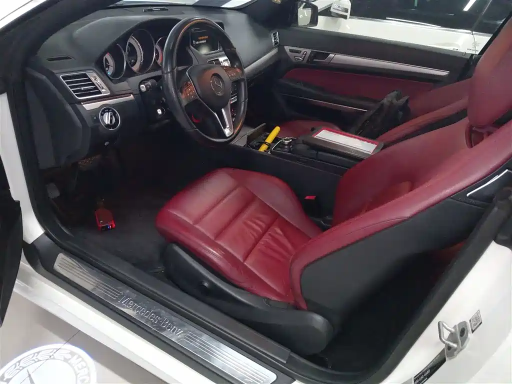 Mercedes-Benz E-Class 2015 — фото 15