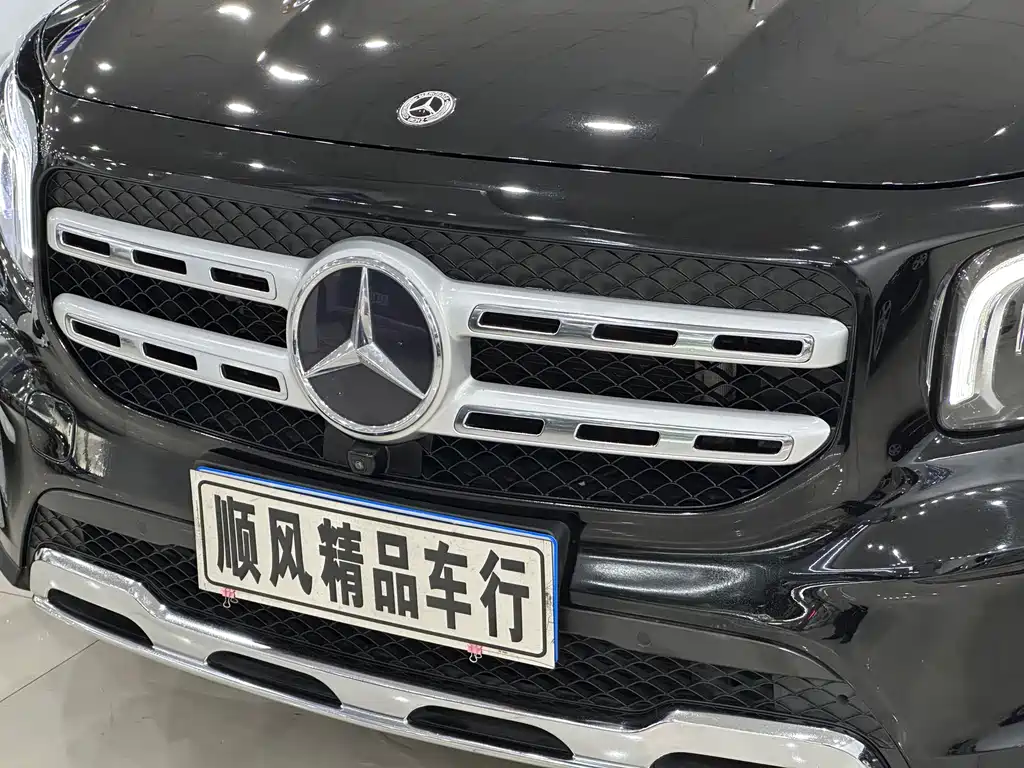 Mercedes-Benz GLB 2023 — фото 34