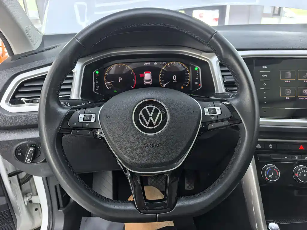 Volkswagen T-Roc 2022 — фото 18