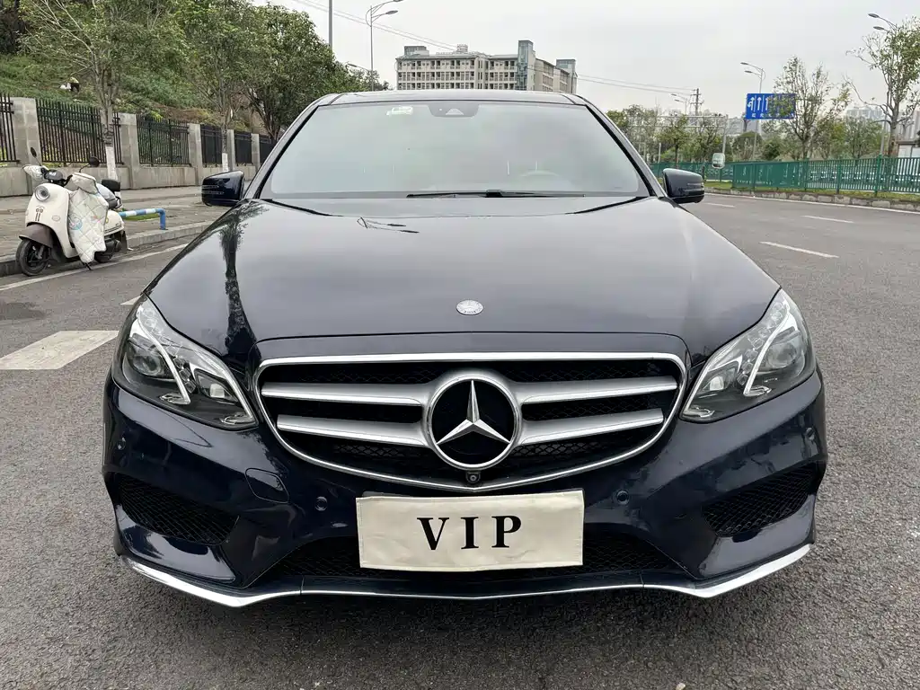 Mercedes-Benz E-Class 2015