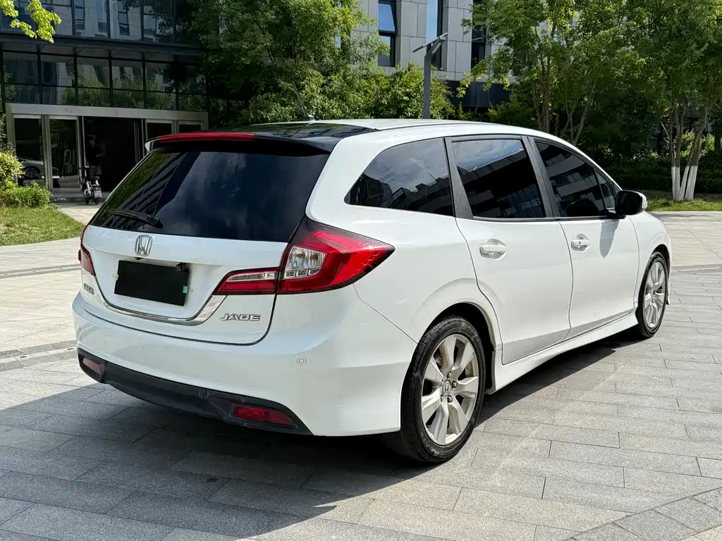 Honda Jade 2015 — фото 4