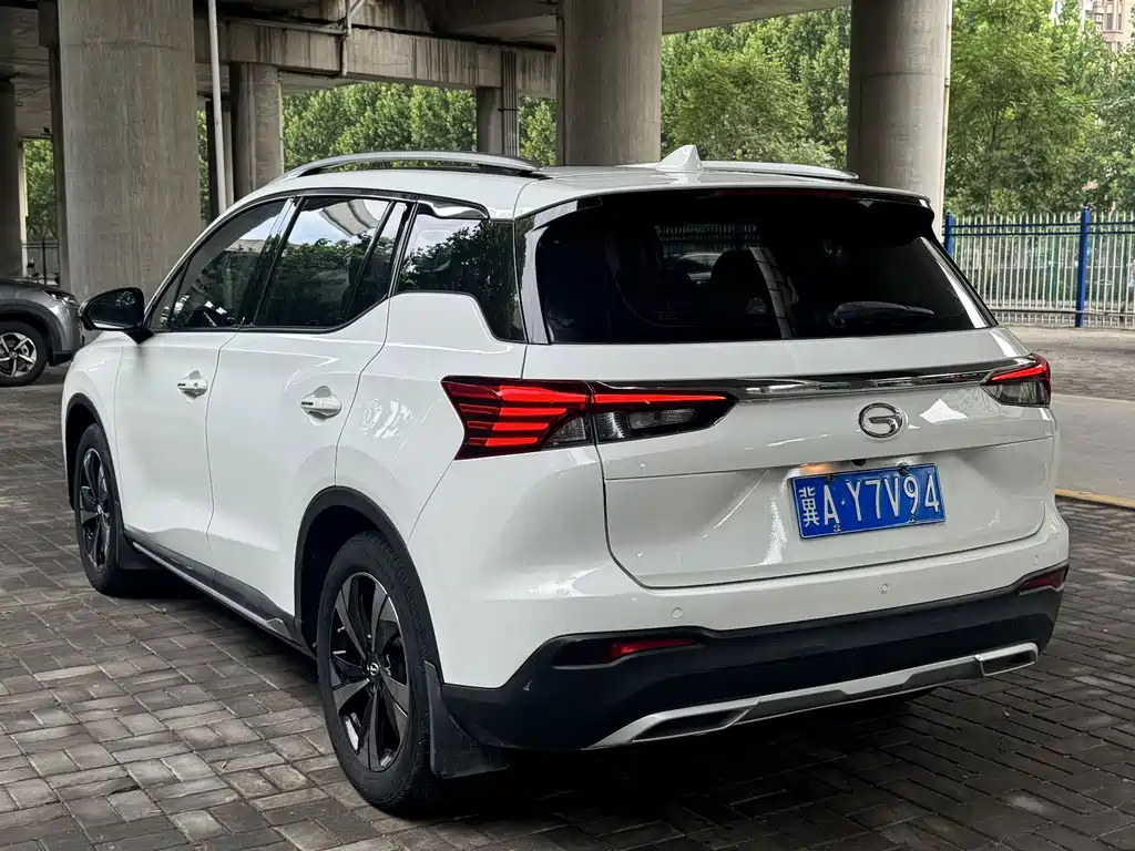 GAC Trumpchi GS4 2022 — фото 4