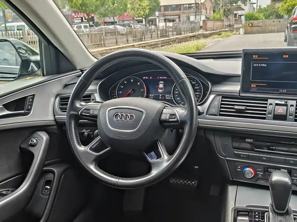 Audi A6L 2017 — фото 28