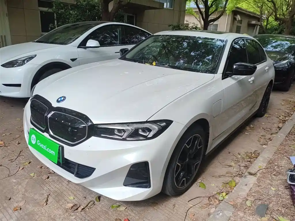 BMW i3 2023 — фото 1