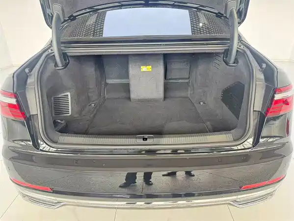 Audi A8 2021