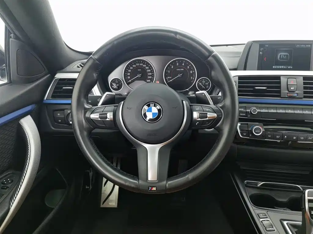 BMW 4 Series 2018 — фото 11