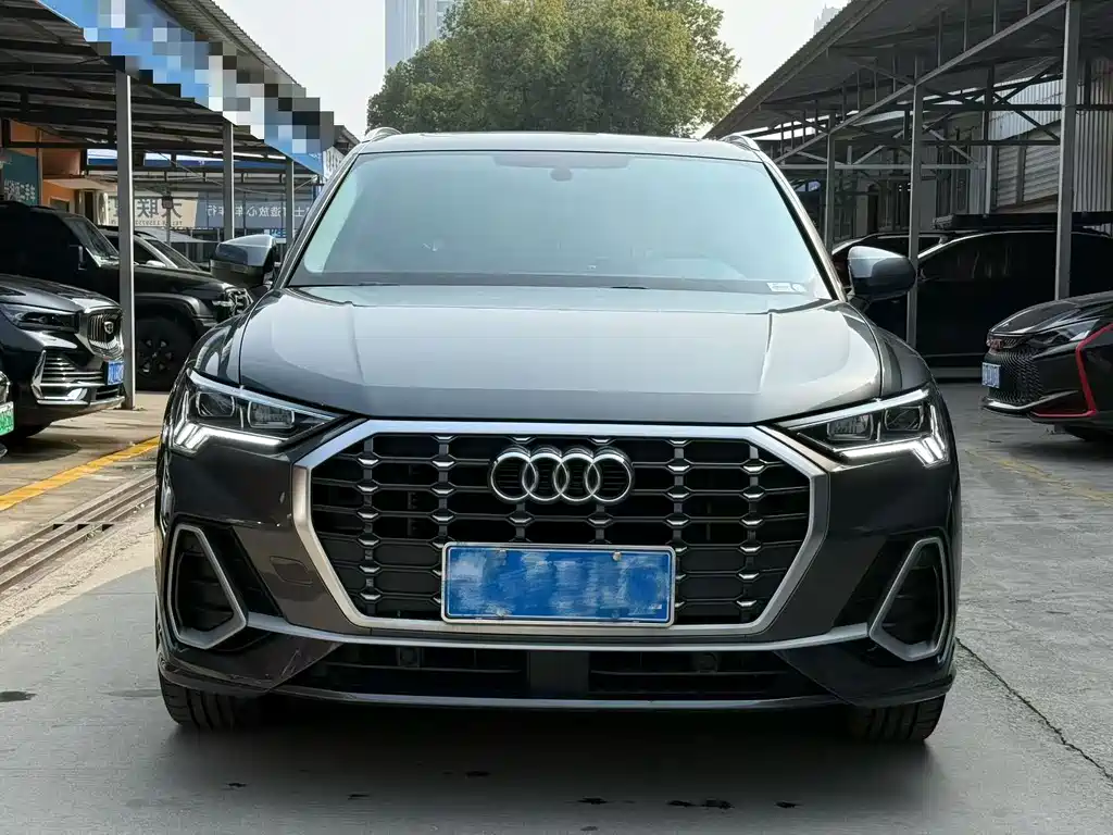 Audi Q3 2023 — фото 2