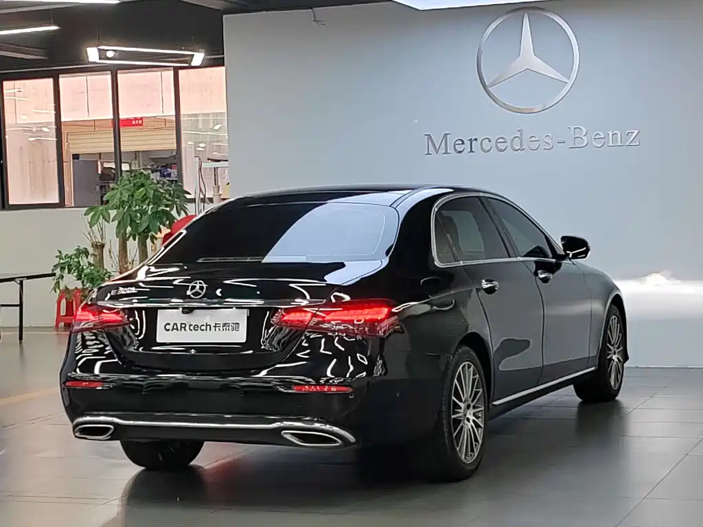 Mercedes-Benz E-Class 2021 — фото 6