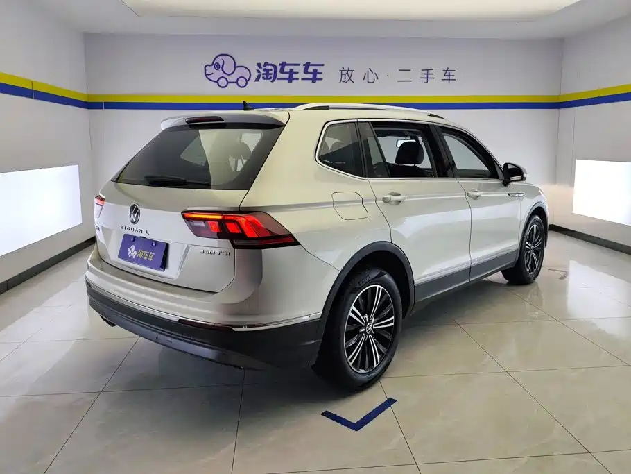 Volkswagen Tiguan L 2021 — фото 3