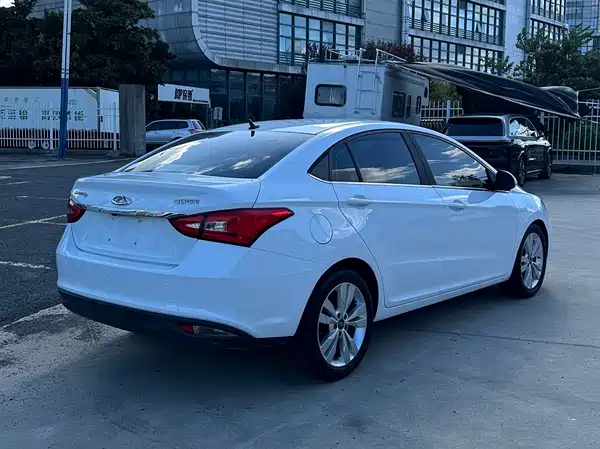 Chery Arrizo 5 2016