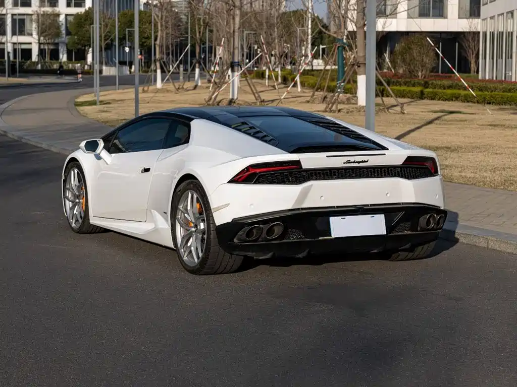 Lamborghini Huracán 2015 — фото 6