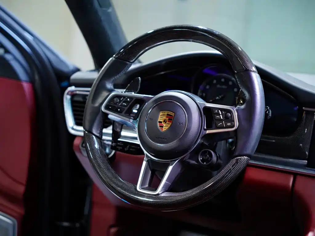Porsche Panamera 2017 — фото 43