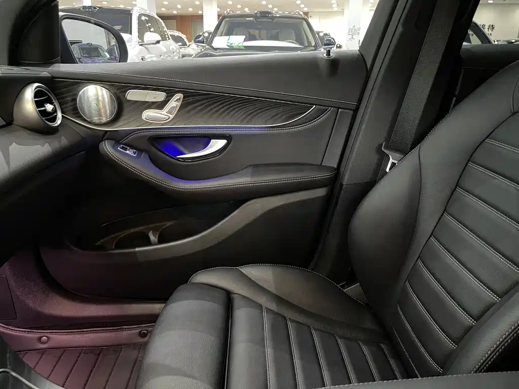 Mercedes-Benz GLC Coupe 2021 — фото 25