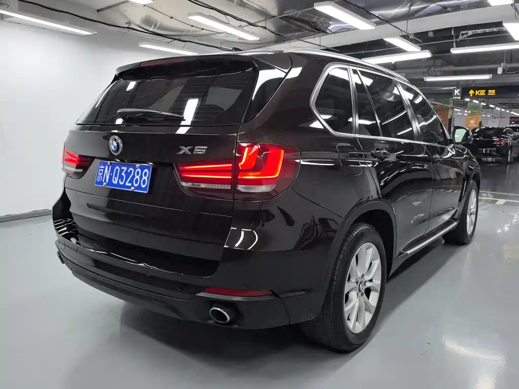 BMW X5 2015 — фото 16