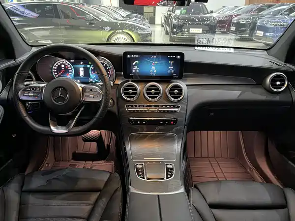 Mercedes-Benz GLC Coupe 2020
