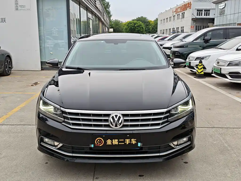 Volkswagen Passat 2018 — фото 5