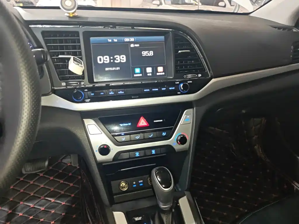 Hyundai Celesta 2017 — фото 13