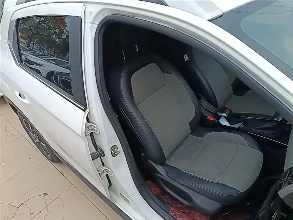 Citroen C3-XR 2023 — фото 25