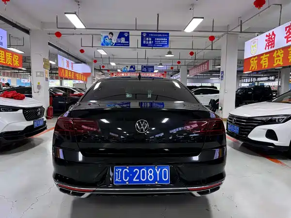 Volkswagen Magotan 2025