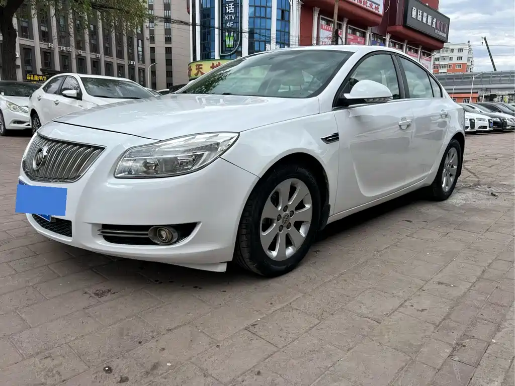 Buick Regal 2013