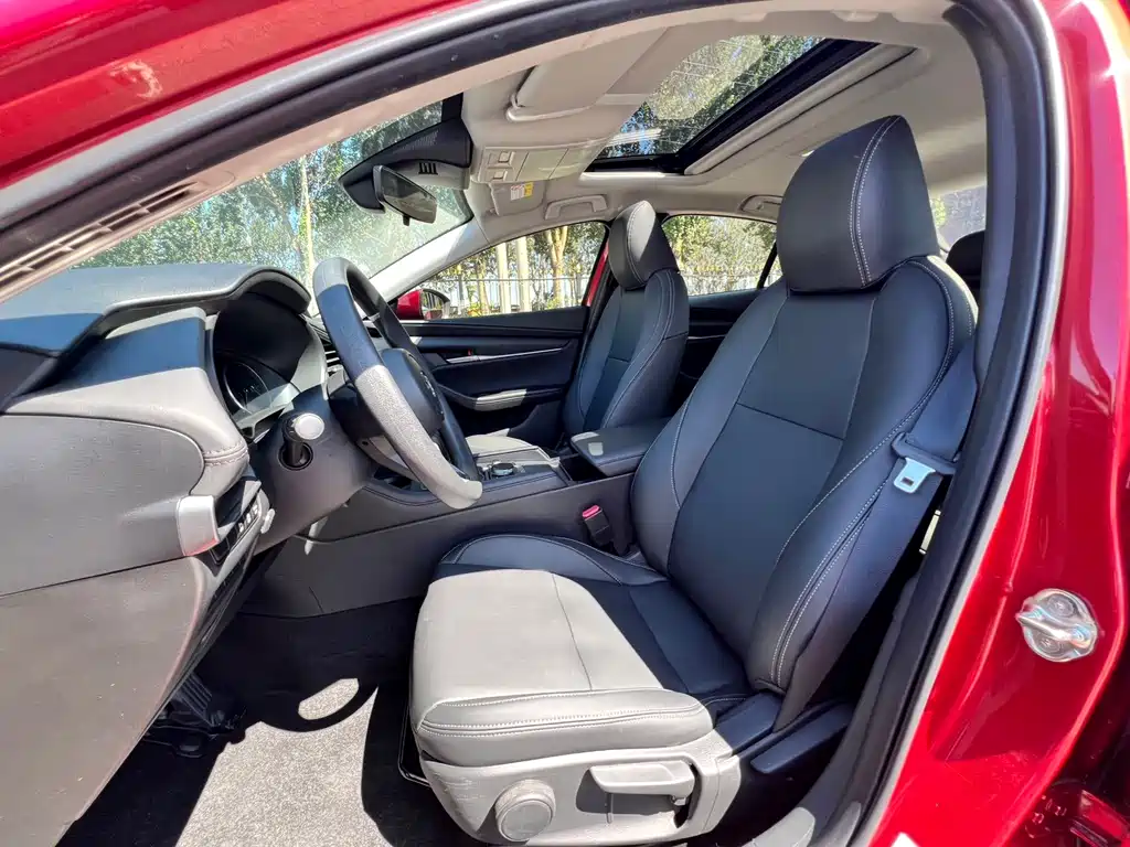 Mazda 3 Axela 2021