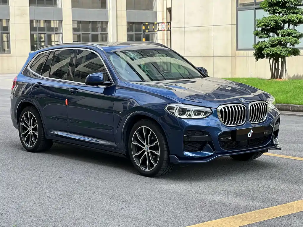 BMW X3 2021