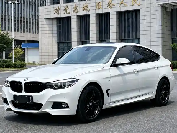 BMW 3 Series GT 2020