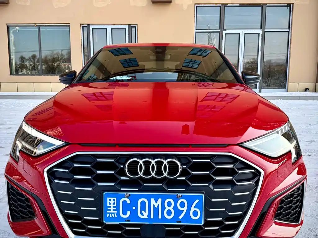 Audi A3 2022 — фото 2
