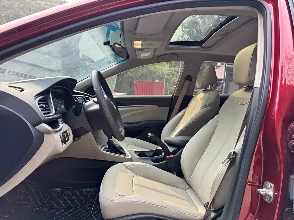 Buick Excelle 2020 — фото 10