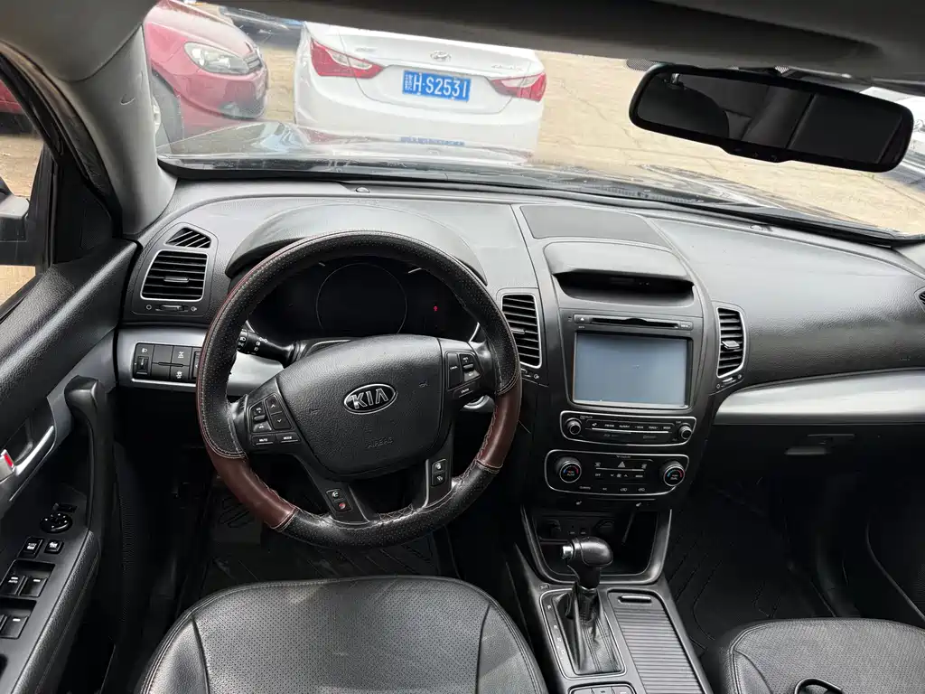 Kia Sorento 2015 — фото 4