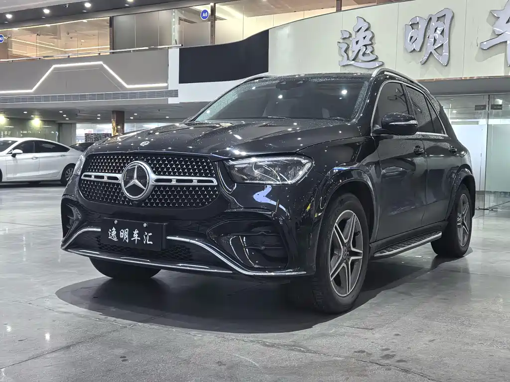 Mercedes-Benz GLE 2023 — фото 1