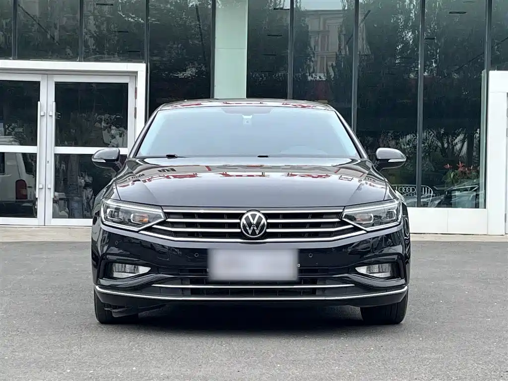 Volkswagen Magotan 2022 — фото 4