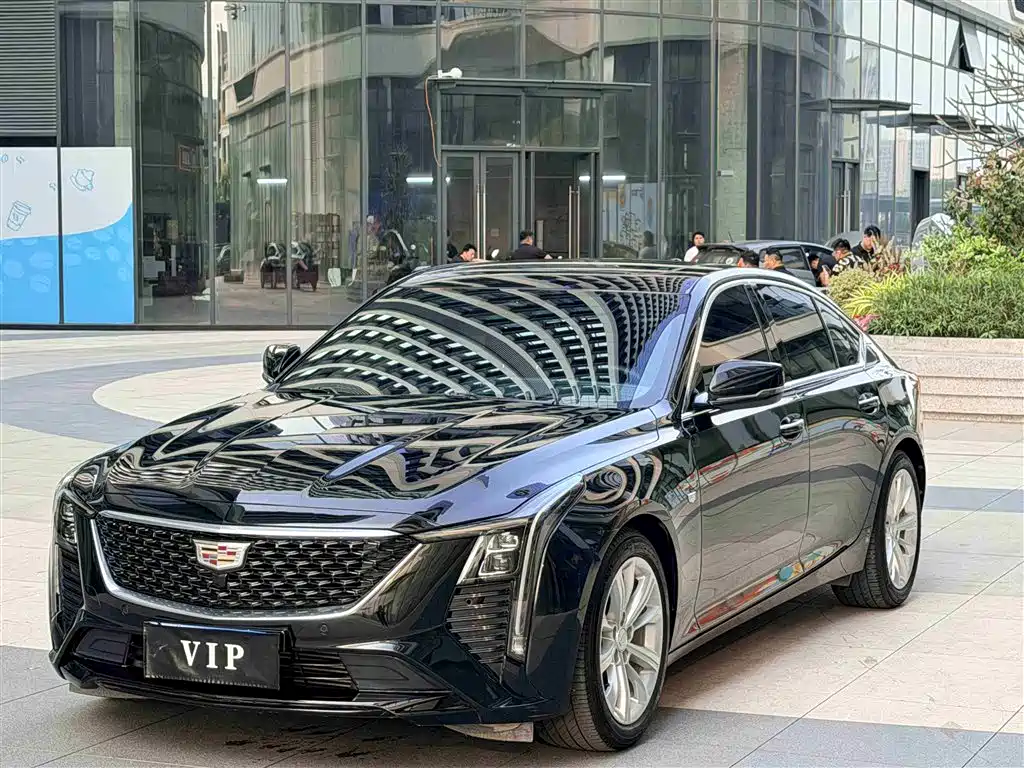Cadillac CT5 2025 — фото 1