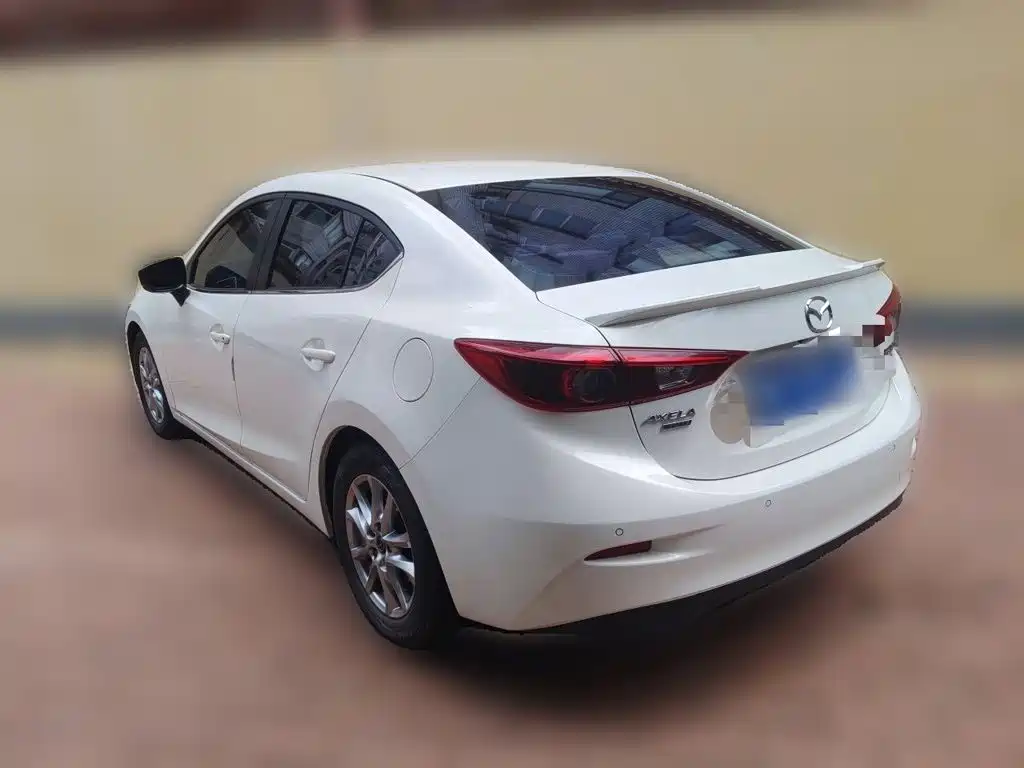 Mazda 3 Axela 2017 — фото 4
